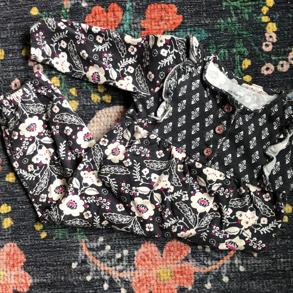Carters Baby Girl Floral Romper Jumpsuit, Size 6 Months